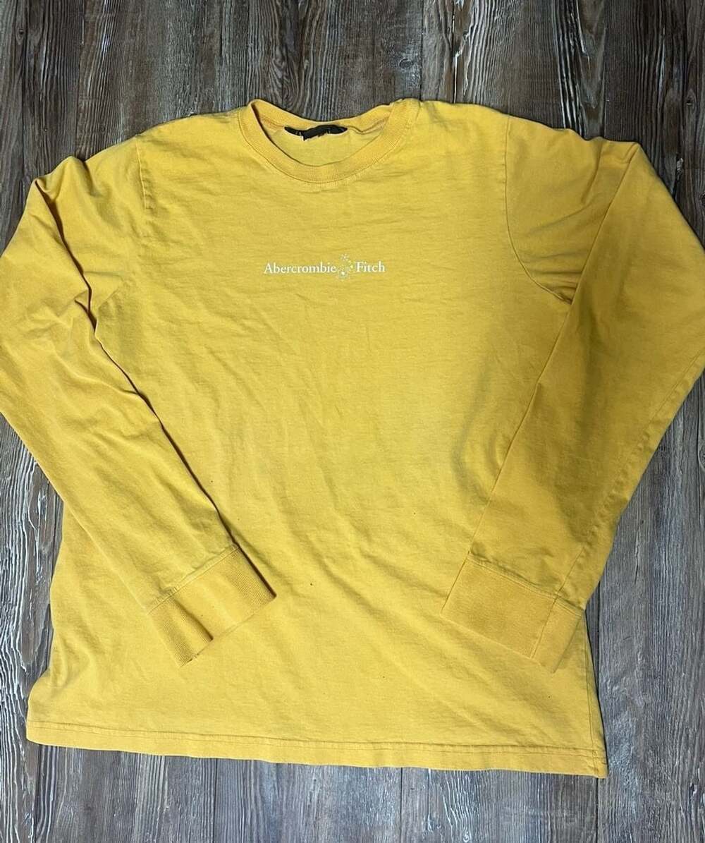 Abercrombie & Fitch Long Sleeve Graphic T-Shirt Yellow